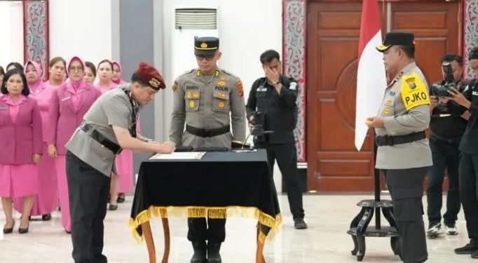 Kapolda Sumut Pimpin Sertijab Kapolrestabes Medan, Kombes Teddy Dimutasi ke Lemdiklat