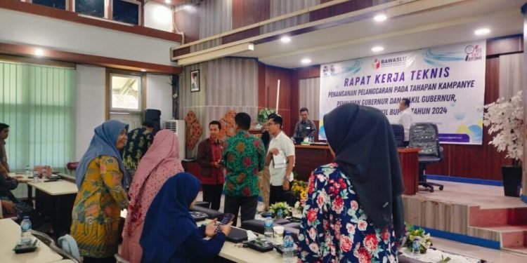 Bawaslu Batang Hari Gelar Rakernis Penanganan Pelanggaran Pemilukada