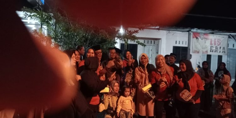 Warga Perum Bukitraya Antusias Hadiri Kampanye Paslon Lis-Raja