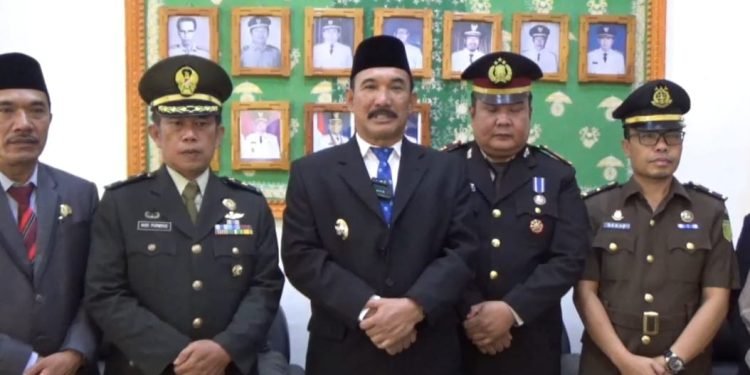 Pimpin Upacara Peringatan Hari Kesaktian Pancasila, Pj. Bupati Kerinci Tekankan Pentingnya Menjaga Nilai-nilai Pancasila