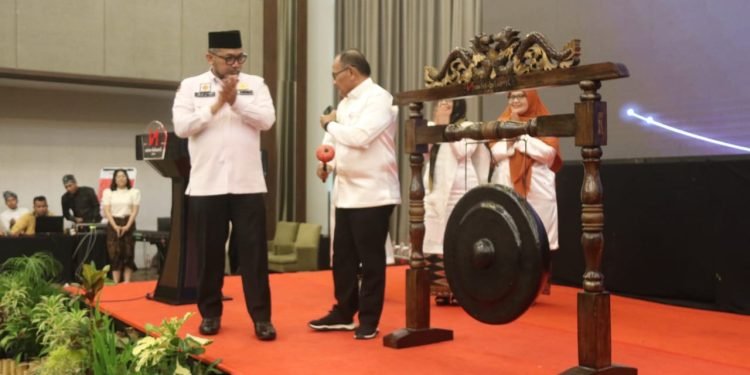 Pjs. Gubernur Sudirman: Pemprov Jambi Berkomitmen Dukung Pertumbuhan Ekonomi Hijau