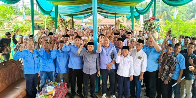 Tokoh Masyarakat Sekernan Muaro Jambi Nyatakan Sikap Siap Menangkan Haris-Sani