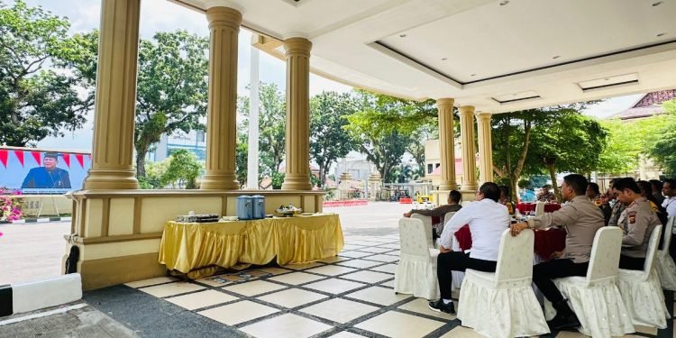 Polda Jambi Gelar Nonton Bareng Pelantikan Presiden Prabowo Subianto dan Wakil Presiden Gibran