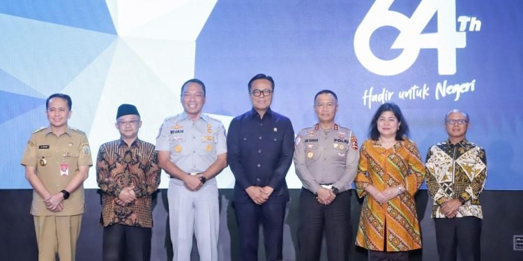 Wamen BUMN Puji Kolaborasi Tim Pembina Samsat Nasional dalam Meningkatkan Kepatuhan Pajak Kendaraan