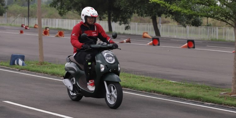 Berkendara Lebih Aman dan Nyaman, Berikut Tips Memilih Perlengkapannya