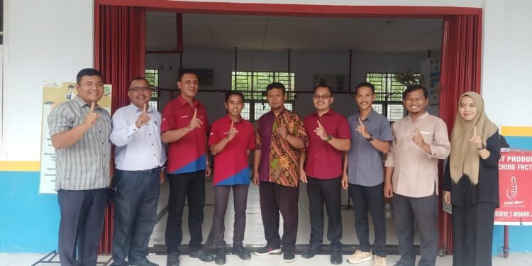 Sinsen Terus Dukung Pengembangan Vokasi Teknik Sepeda Motor di Jambi