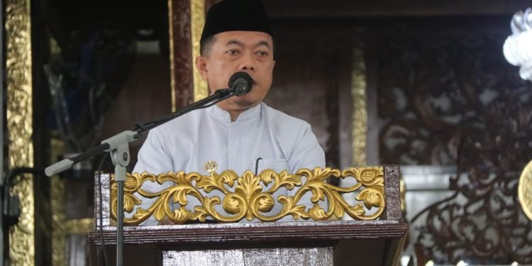 Gelar Tabligh Akbar, Pemprov Jambi Hadirkan Ustadz Ucay Peringati Isra’ Mi’raj 1446 H