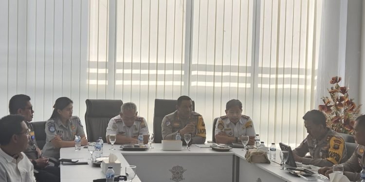Sinergi Lintas Sektoral, Rapat Keselamatan Lalu Lintas Provinsi Jambi Bahas Strategi Pengurangan Kecelakaan