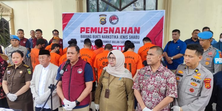 Selamatkan 65 Ribu Jiwa, Polda Jambi Musnahkan 12,9 Kg Shabu dan Ratusan Ekstasi
