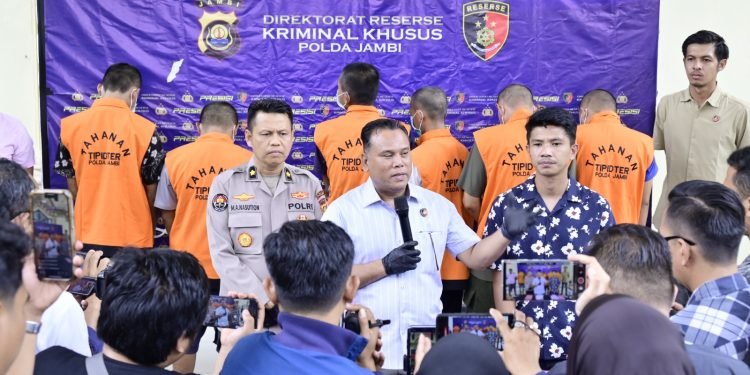 Tiga Penambang Minyak Ilegal Diciduk Polda Jambi, Pelaku Terancam 6 Tahun Penjara