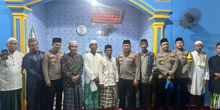 Gelar Subuh Keliling, Kapolres Kaur Ajak Masyarakat Perkuat Ukhuwah Islamiyah