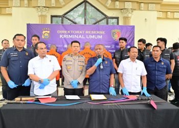 Diduga Hendak Tawuran, Ditreskrimum Polda Jambi Amankan 5 Pemuda Membawa Sajam