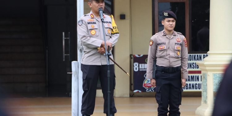 AKBP Natalena Eko C Pimpin Apel Pelepasan BKO Sat Brimob di Mapolres Bungo