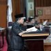 Gubernur Al Haris Jawab dan Jelaskan Pandangan Umum Fraksi DPRD