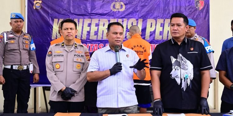 Program 100 Hari Kapolda Jambi, Ditreskrimsus Tangkap Pemilik dan Pekerja Minyak Ilegal di Batanghari