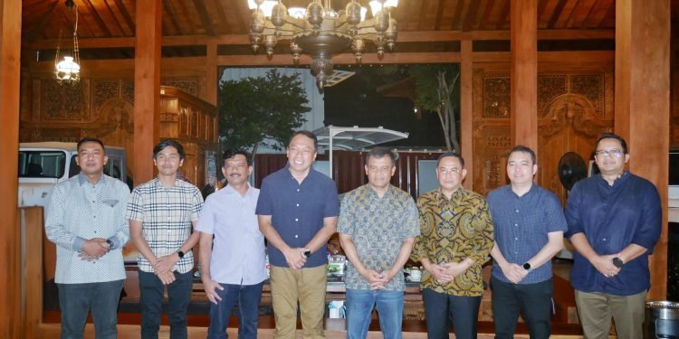 PT Jasa Raharja Bahas Strategi Kepatuhan Pajak dan Peningkatan Pendapatan Bersama Gubernur Jateng
