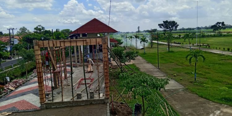 Desa Temenggungan Genjot Fasilitas Ekonomi dan Wisata, Bangun Gazebo dan Paving Pasar Desa