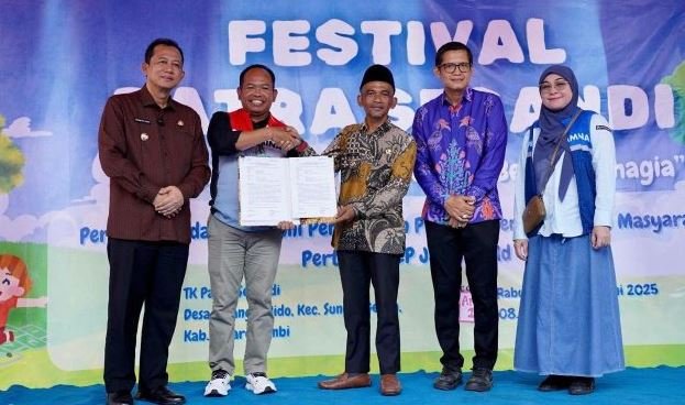 Pertamina EP Jambi Serahkan Pengelolaan TK Patra Serandi ke Pemerintah Desa Talang Belido