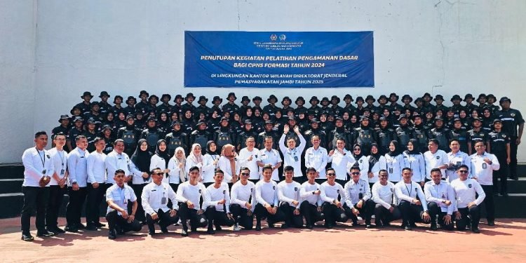 Tutup Pelatihan Pengamanan Dasar CPNS Farmasi 2024, Kakanwil Ditjen Pas Jambi : Pentingnya Integritas dalam Bertugas