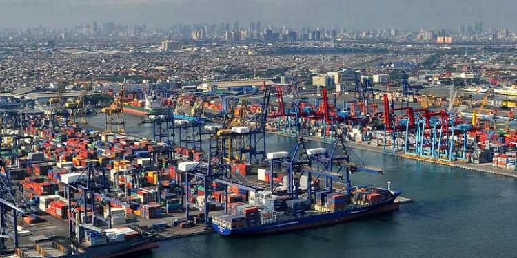 Pertumbuhan Ekonomi 5,12% Terefleksi pada Arus Peti Kemas yang Tumbuh Lebih dari 6%