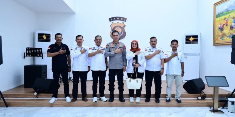 Terima Kunjungan APDESI, Kapolda Jambi Siap Dukung Pendampingan Program Pemerintah