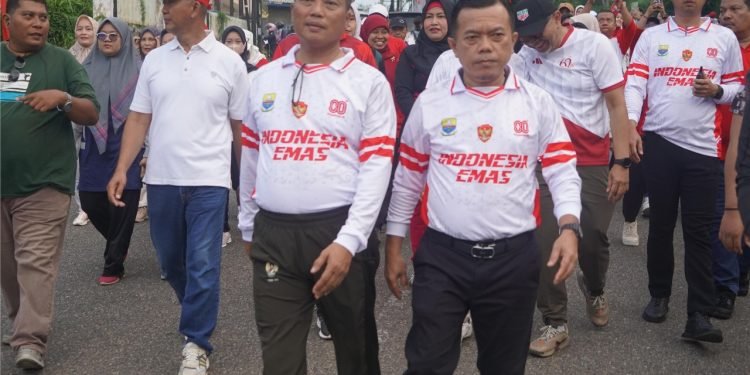 Danrem 042/Gapu Ikuti Jalan Santai HUT ke-80 Kemerdekaan RI
