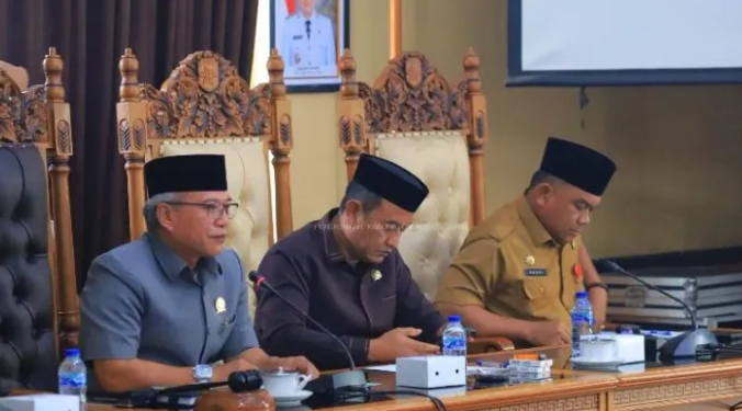 DPRD Muaro Jambi Tampung Aspirasi Petani Sawit Soal Lahan PKH