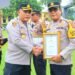 Dukung Ketahanan Pangan, Polres Tanjab Timur Beri Penghargaan kepada Tiga Kapolsek