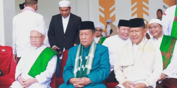 Hadiri Hari Santri Nasional Tahun 2025 di Merangin, Wagub Sani Ajak ASN Berperan Aktif Bantu Kehidupan Ponpes