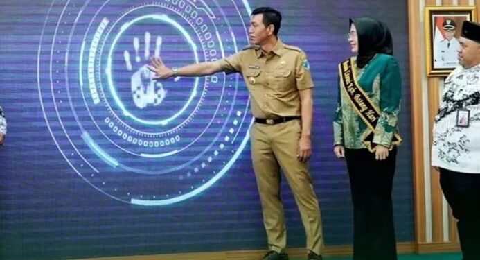 Bupati Batang Hari Resmikan Aplikasi Srikandi untuk Percepatan Layanan Pemerintahan Berbasis Digital