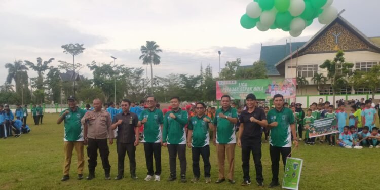 Pemkab Batang Hari Gelar Liga Sepak Bola Antar Pelajar