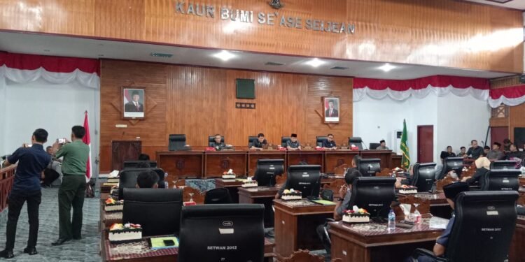 DPRD Kaur Bahas APBD 2026, Ketua Komisi I Usulkan Pembangunan Gedung SDN 87 Penyandingan
