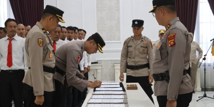 Polresta Jambi Gelar Penandatanganan Komitmen Bersih dari Judi Online dan Narkoba