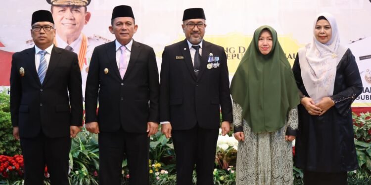 Gubernur Ansar Lantik Luki Zaiman Prawira sebagai Pj Sekda Kepri
