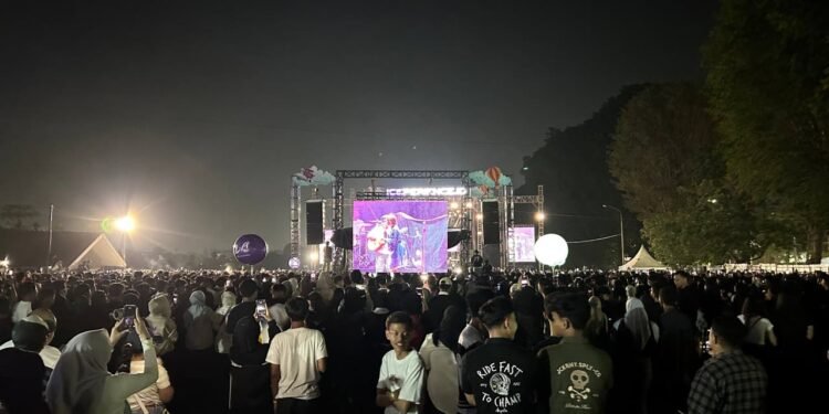 Tumpah Ruah, Event Sajiwa Fest 2025 Sukses Hibur Ribuan Gen-Z Jambi