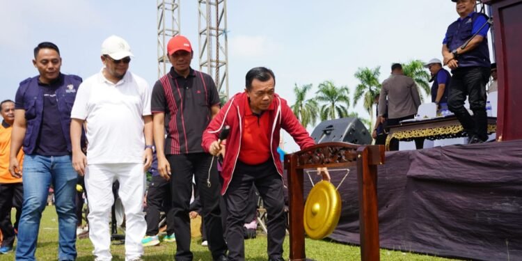 Gubernur Al Haris Buka Festival Olahraga Tradisional KORMI Jambi 2025