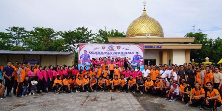 Wujudkan Sinergitas dan Solidaritas Dalam Rangka HUT ke-75, Ditpolairud Polda Jambi Gelar Olahraga Bersama Instansi Maritim
