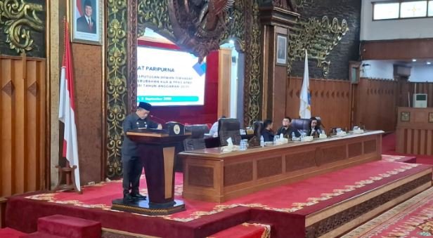 DPRD Provinsi Jambi Sahkan Perubahan KUA-PPAS 2025, Pembahasan Berlanjut di Komisi
