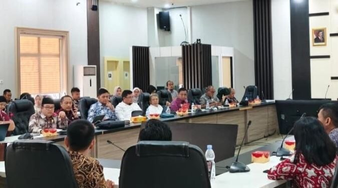 DPRD Sambut Audiensi Asosiasi Honorer Lingkup Pemprov Jambi
