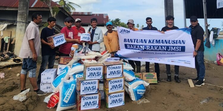 JMSI Bantu Korban Banjir Bandang di Aceh